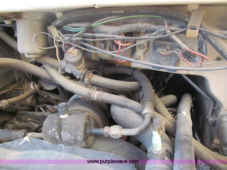 image for item G9588 1983 Dodge B350 transit vehicle