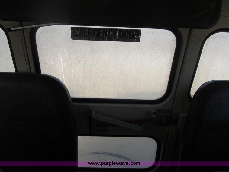 image for item G9590 1997 Ford B800 Blue Bird school bus