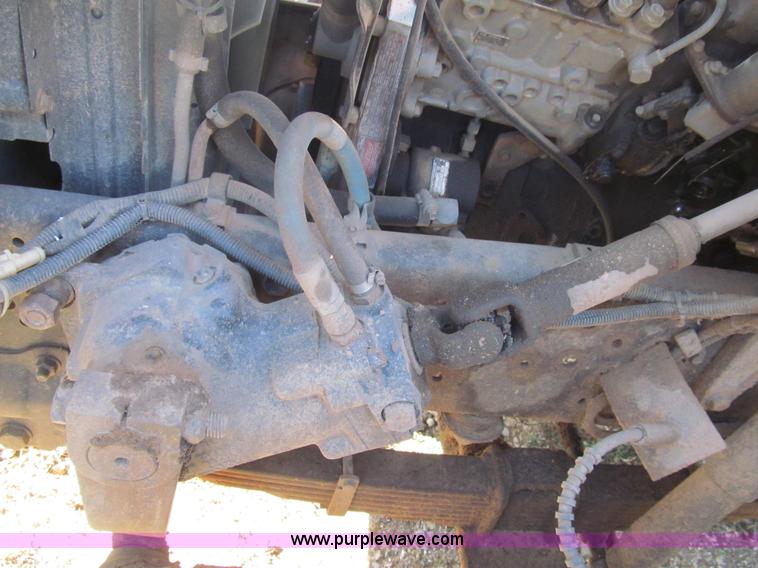 image for item G9590 1997 Ford B800 Blue Bird school bus