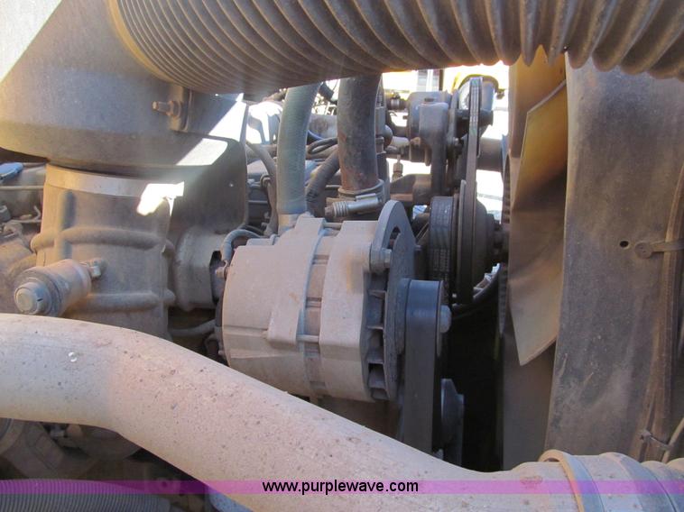 image for item G9590 1997 Ford B800 Blue Bird school bus