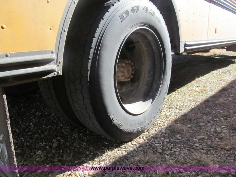 image for item G9590 1997 Ford B800 Blue Bird school bus