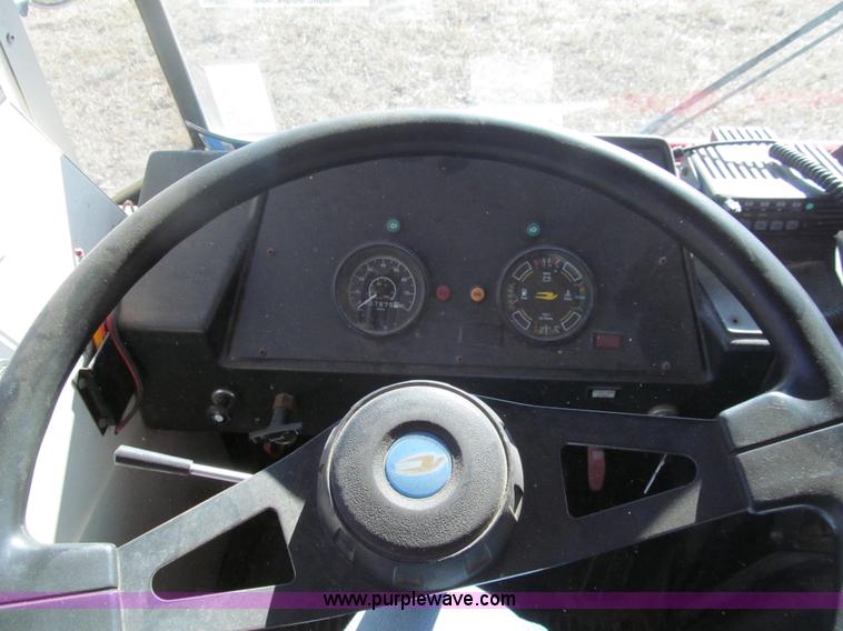 image for item G9591 1992 Blue Bird TC2000 school bus