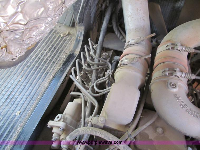 image for item G9591 1992 Blue Bird TC2000 school bus