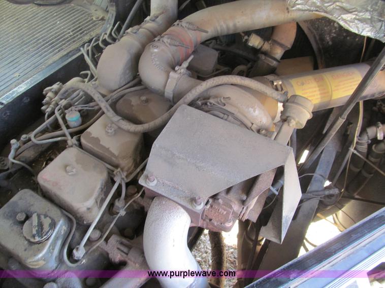 image for item G9591 1992 Blue Bird TC2000 school bus