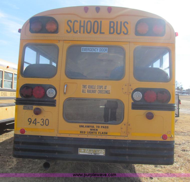 image for item G9592 1994 Chevrolet B7 school bus