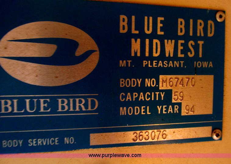 image for item G9592 1994 Chevrolet B7 school bus