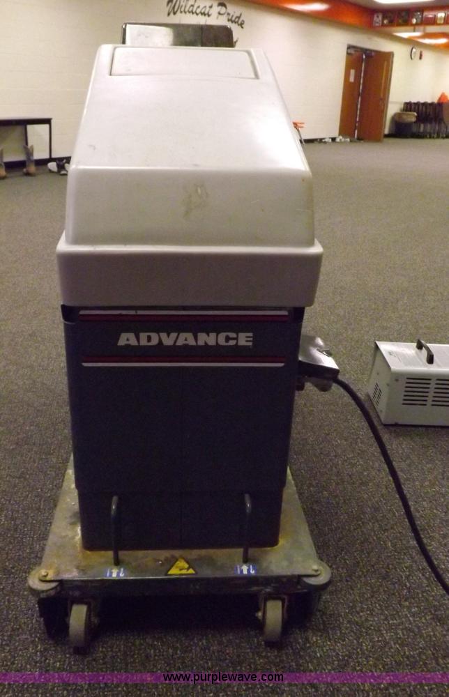image for item I9176 Advance Machine Company 324000 Convertamatic 200LX auto scrubber