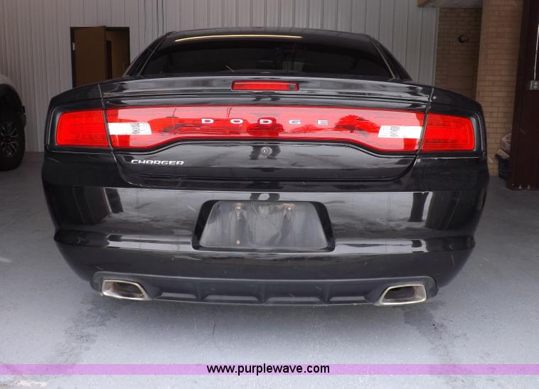 image for item I9177 2011 Dodge Charger Police