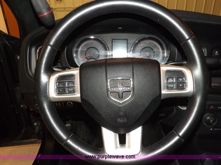 image for item I9177 2011 Dodge Charger Police