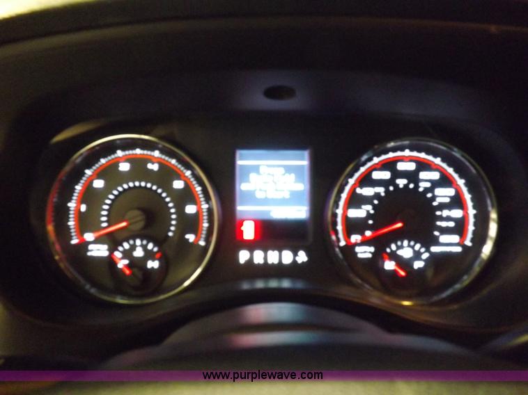 image for item I9177 2011 Dodge Charger Police