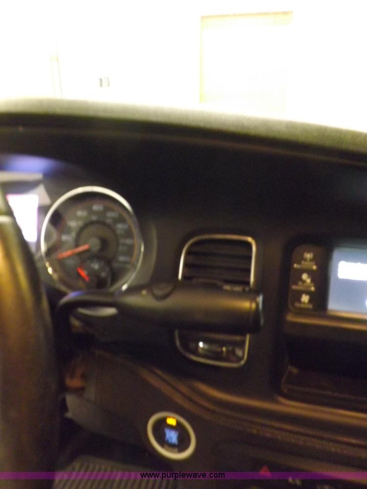 image for item I9177 2011 Dodge Charger Police