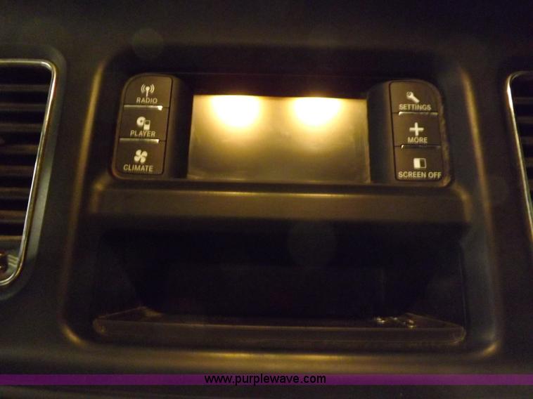 image for item I9177 2011 Dodge Charger Police