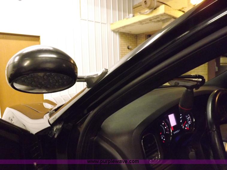 image for item I9177 2011 Dodge Charger Police