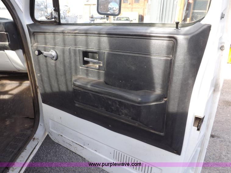 image for item I9193 1988 Chevrolet Custom Deluxe R30 flatbed truck