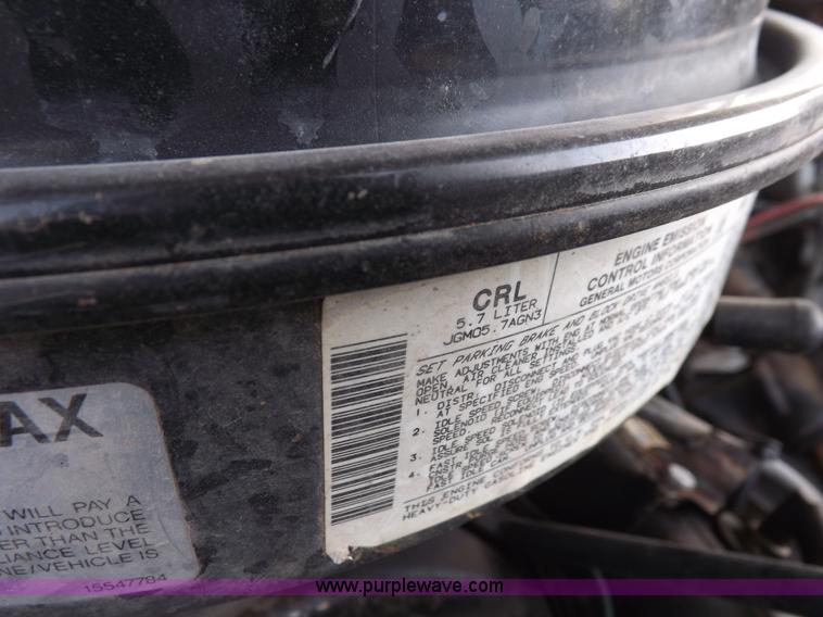 image for item I9193 1988 Chevrolet Custom Deluxe R30 flatbed truck