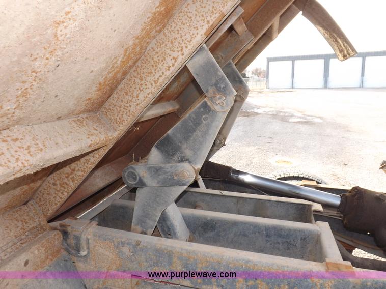 image for item I9193 1988 Chevrolet Custom Deluxe R30 flatbed truck