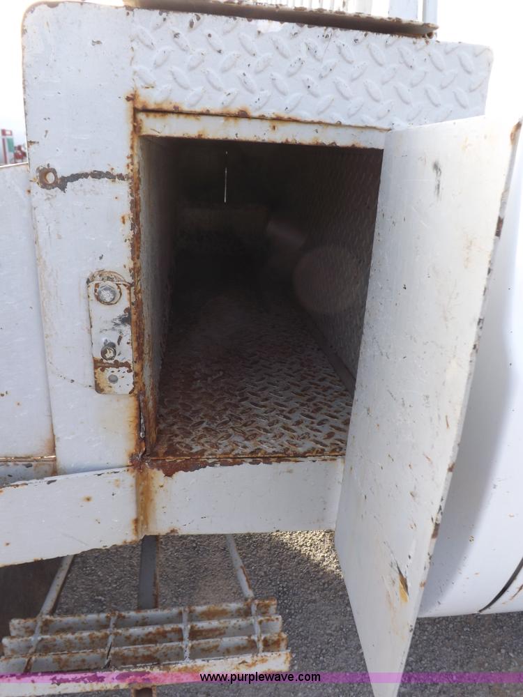 image for item I9193 1988 Chevrolet Custom Deluxe R30 flatbed truck