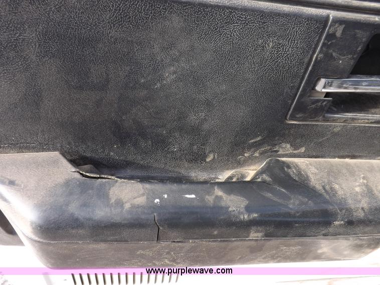 image for item I9193 1988 Chevrolet Custom Deluxe R30 flatbed truck