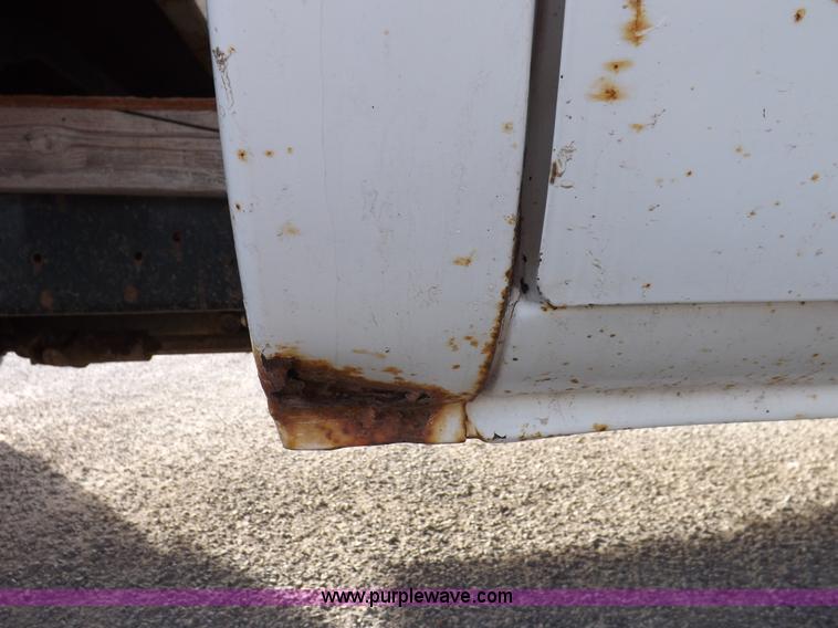 image for item I9193 1988 Chevrolet Custom Deluxe R30 flatbed truck