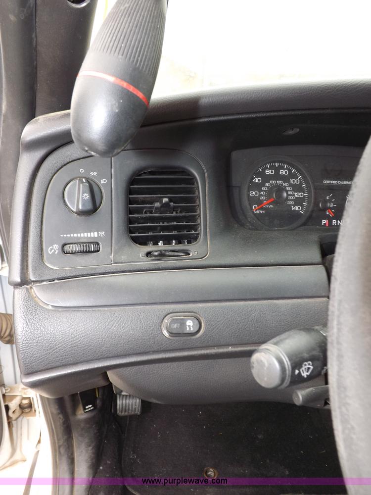 image for item I9204 2006 Ford Crown Victoria Police Interceptor