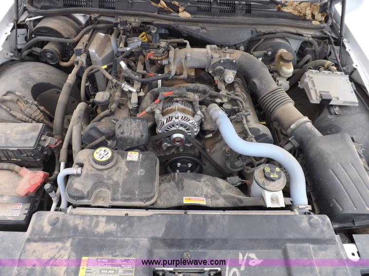 image for item I9204 2006 Ford Crown Victoria Police Interceptor