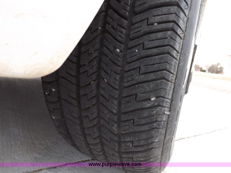 image for item I9204 2006 Ford Crown Victoria Police Interceptor