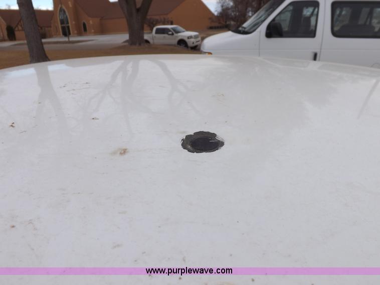 image for item I9204 2006 Ford Crown Victoria Police Interceptor