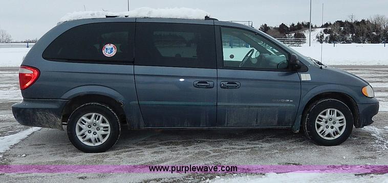image for item I9409 2001 Dodge Grand Caravan Sport van