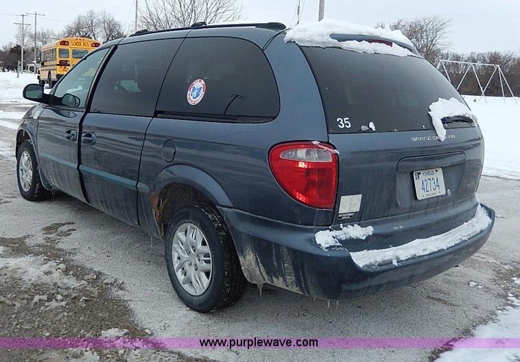 image for item I9409 2001 Dodge Grand Caravan Sport van