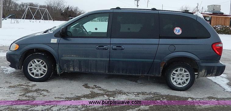 image for item I9409 2001 Dodge Grand Caravan Sport van