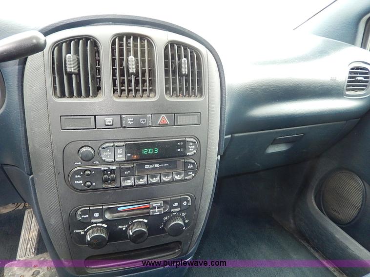 image for item I9409 2001 Dodge Grand Caravan Sport van