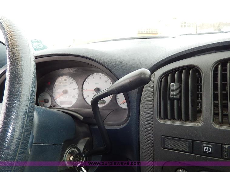 image for item I9409 2001 Dodge Grand Caravan Sport van