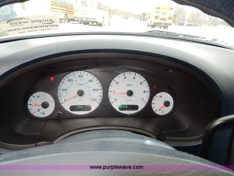 image for item I9409 2001 Dodge Grand Caravan Sport van