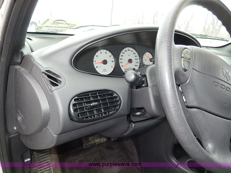image for item I9429 2000 Dodge Stratus SE