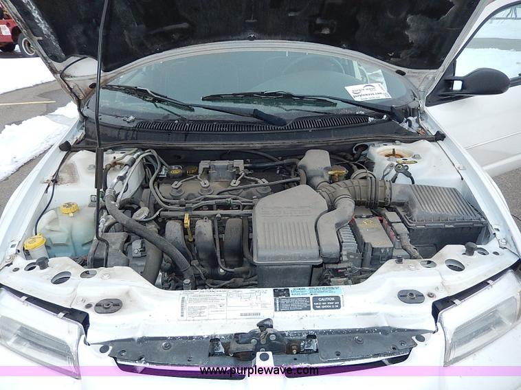 image for item I9429 2000 Dodge Stratus SE