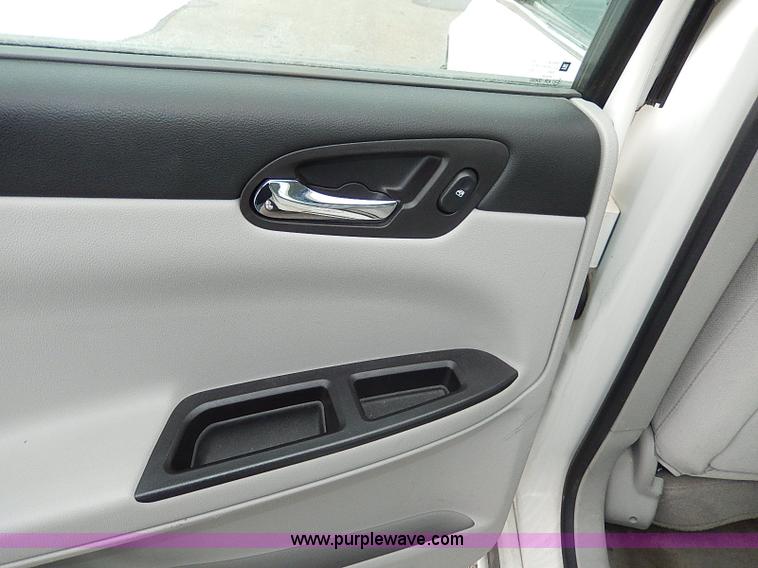 image for item I9430 2008 Chevrolet Impala LS