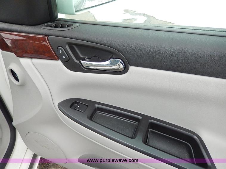 image for item I9430 2008 Chevrolet Impala LS