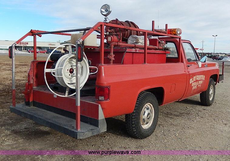 image for item I9437 1980 Chevrolet C20 Custom Deluxe fire truck