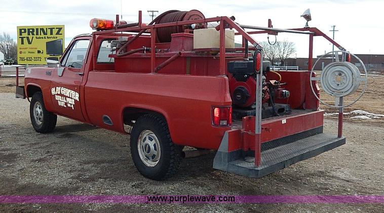 image for item I9437 1980 Chevrolet C20 Custom Deluxe fire truck