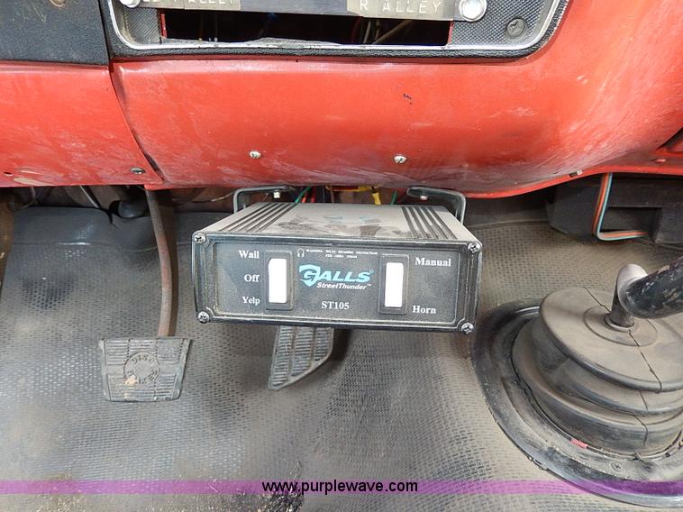 image for item I9437 1980 Chevrolet C20 Custom Deluxe fire truck