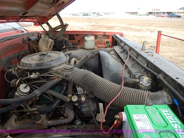 image for item I9437 1980 Chevrolet C20 Custom Deluxe fire truck