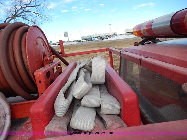 image for item I9437 1980 Chevrolet C20 Custom Deluxe fire truck