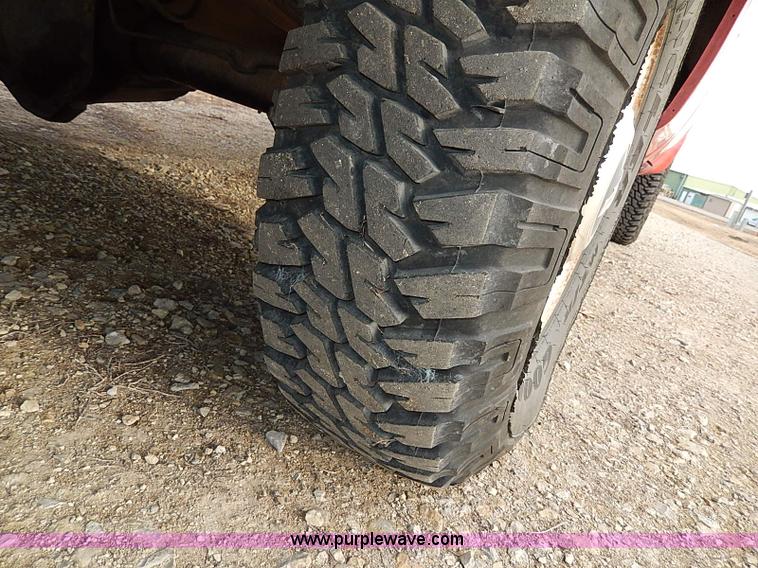 image for item I9437 1980 Chevrolet C20 Custom Deluxe fire truck