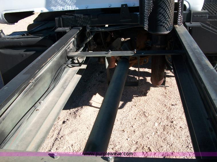 image for item C1769 1983 Mack DM4 truck cab and chassis