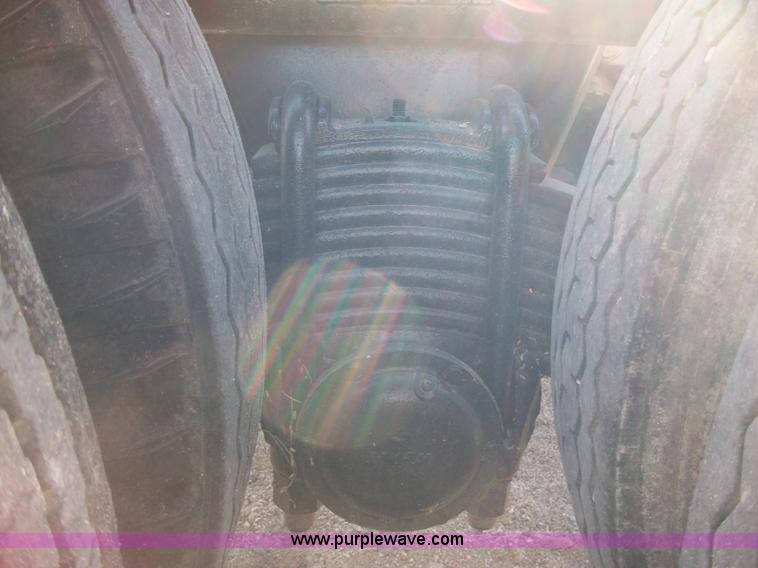 image for item C1769 1983 Mack DM4 truck cab and chassis