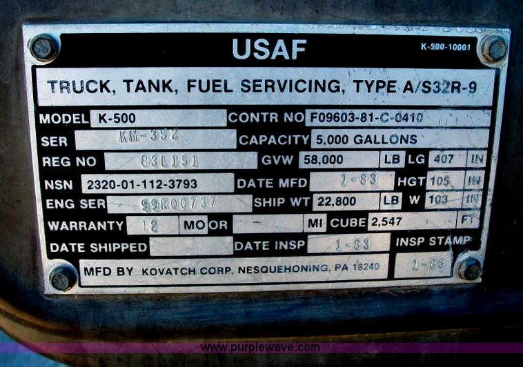 image for item C1769 1983 Mack DM4 truck cab and chassis