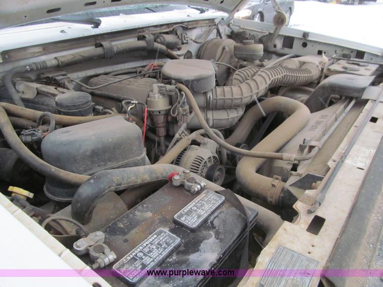 image for item E4662 1997 Ford F250 Super Duty pickup truck