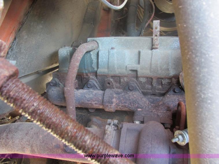 image for item E5277 1999 International 2554 dump truck