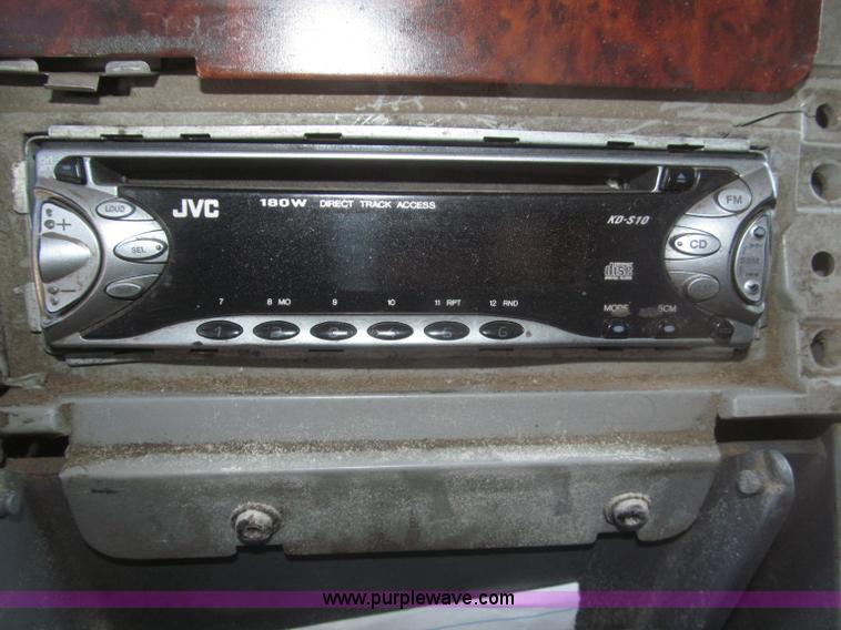 image for item F7259 2001 Freightliner Century Class ST120 semi truck