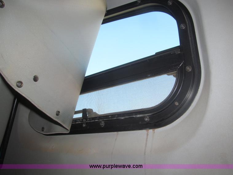 image for item F7259 2001 Freightliner Century Class ST120 semi truck